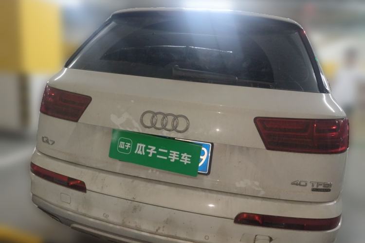 Used Audi Q7 2018 40 TFSI Comfort Model Rear