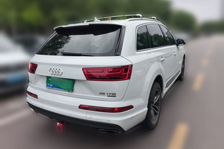Used Audi Q7 2018 40 TFSI S line Sport Edition Rear Right 45 Deg