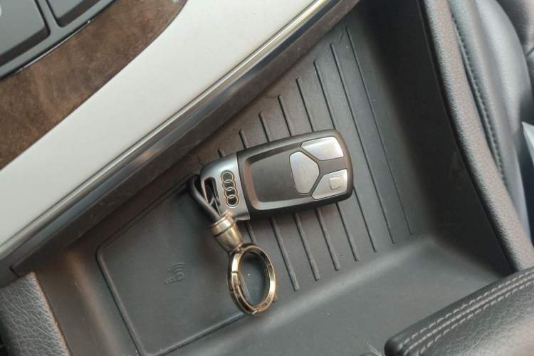 Used Audi Q7 2018 45 TFSI Technology Edition Vehicle Key