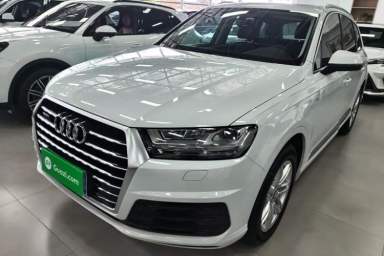Used Audi Q7 2018 40 TFSI Comfort Model
