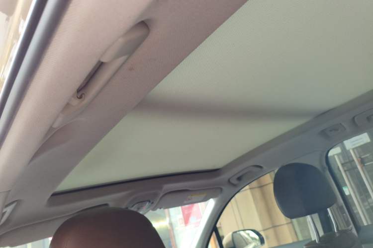 Used Audi Q7 2018 40 TFSI Comfort Model Headliner