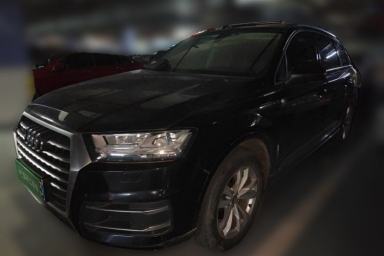 Used Audi Q7 2019 45 TFSI Comfort Model