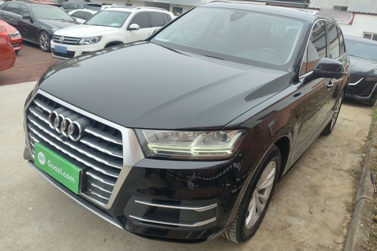 Used Audi Q7 2019 45 TFSI Comfort Model Guazi used car, China used car export, Used car for sale, Used  cars, Cheapest cars for sale