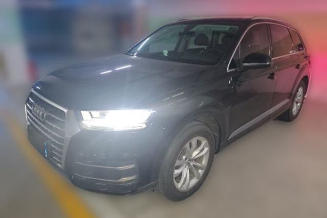 Used Audi Q7 2019 45 TFSI Comfort Model