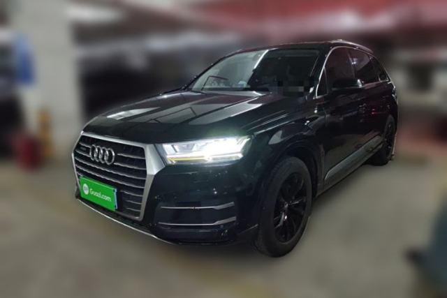Used Audi Q7 2019 45 TFSI Comfort Model