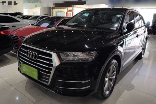 Used Audi Q7 2019 45 TFSI Comfort Model