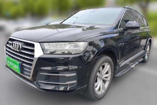 Used Audi Q7 2019 45 TFSI Comfort Model