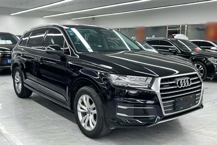 Used Audi Q7 2019 45 TFSI Comfort Model Exterior 1