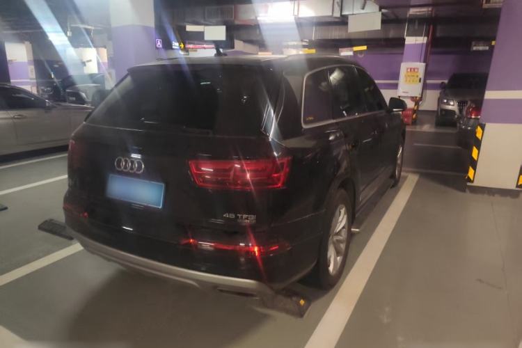 Used Audi Q7 2019 45 TFSI Comfort Model Exterior 5