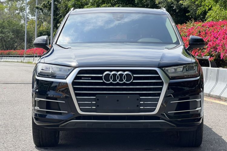 Used Audi Q7 2019 55 TFSI Technology Edition Exterior 5