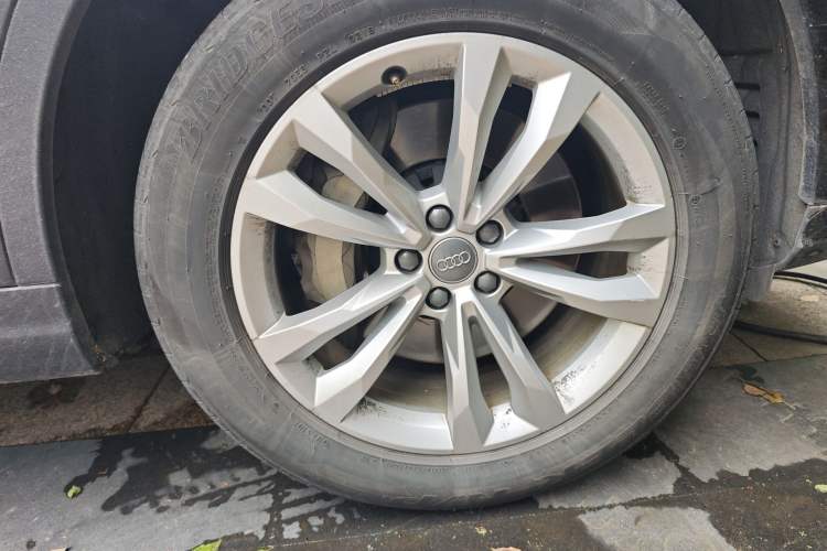 Used Audi Q7 2019 55 TFSI Technology Edition Exterior 7