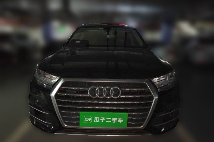 Used Audi Q7 2019 45 TFSI Comfort Model Front