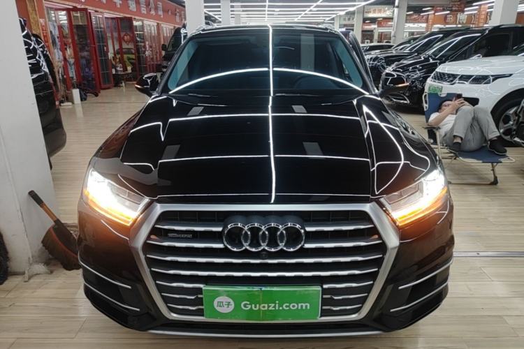 Used Audi Q7 2019 55 TFSI Technology Edition Front