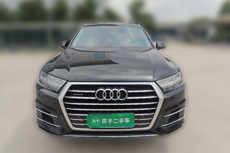 Used Audi Q7 2019 45 TFSI Comfort Model Front