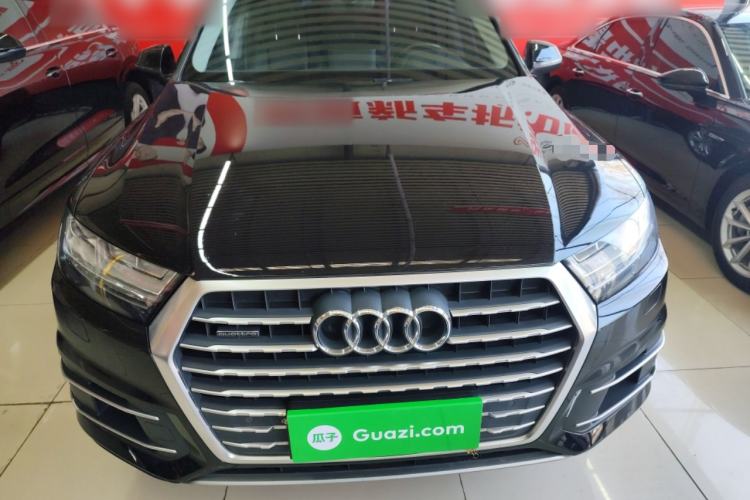 Used Audi Q7 2019 45 TFSI Comfort Model Front