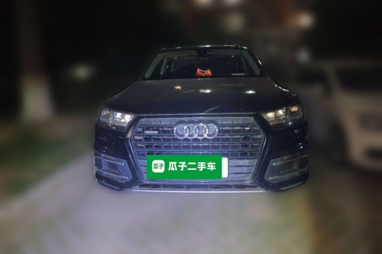 Used Audi Q7 2019 45 TFSI Comfort Model Front