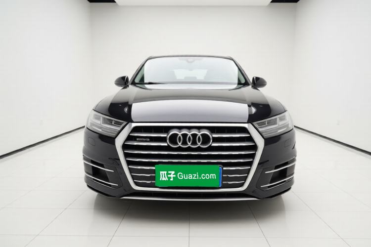 Used Audi Q7 2019 45 TFSI Comfort Model Front