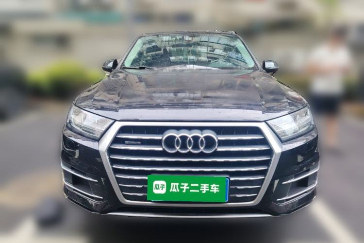 Used Audi Q7 2019 45 TFSI Comfort Model Front