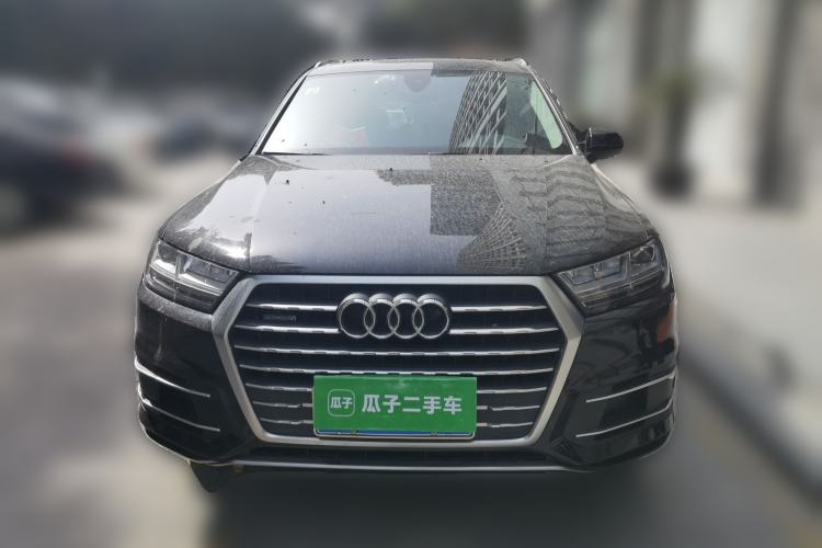 Used Audi Q7 2019 45 TFSI Comfort Model Front