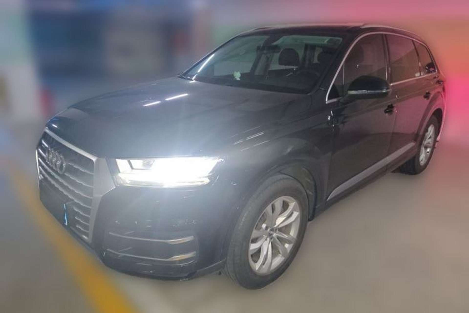 Used Audi Q7 2019 45 TFSI Comfort Model Front Left 45 Deg