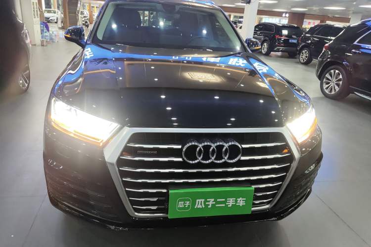 Used Audi Q7 2019 55 TFSI Technology Edition Front