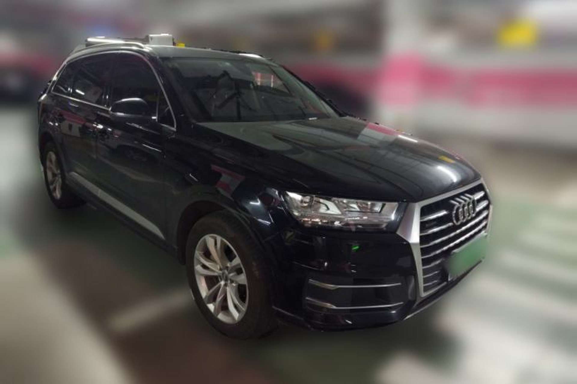 Used Audi Q7 2019 55 TFSI Technology Edition Front Right 45 Deg
