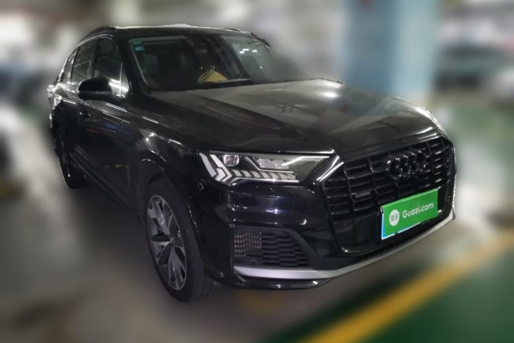 Used Audi Q7 2019 55 TFSI S line Sport Edition Front Right 45 Deg