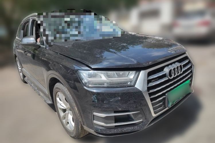 Used Audi Q7 2019 55 TFSI Technology Edition Front Right 45 Deg