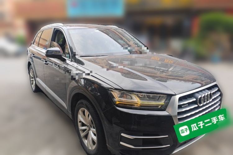 Used Audi Q7 2019 55 TFSI Technology Edition Front Right 45 Deg