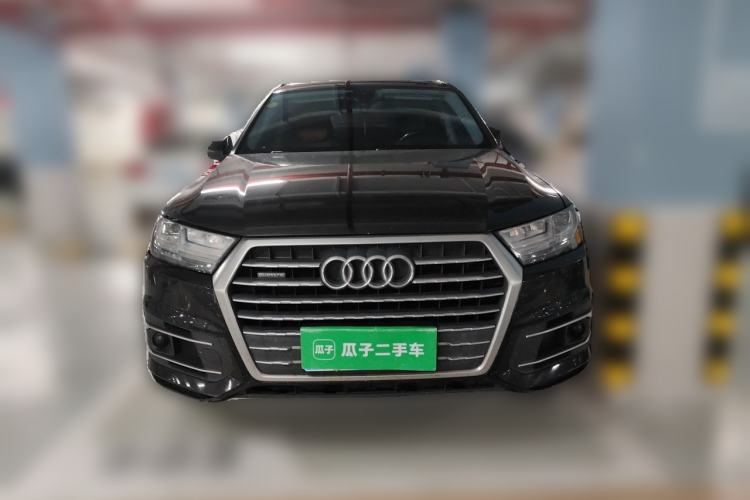 Used Audi Q7 2019 45 TFSI Comfort Model Front