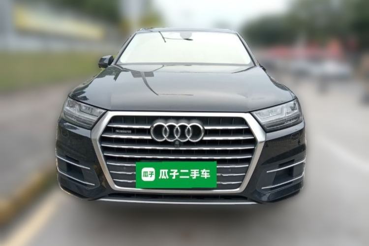 Used Audi Q7 2019 45 TFSI Comfort Model Front