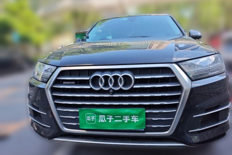 Used Audi Q7 2019 45 TFSI Comfort Model Front
