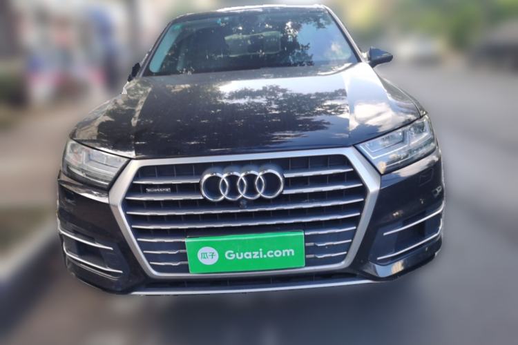 Used Audi Q7 2019 45 TFSI Comfort Model Front