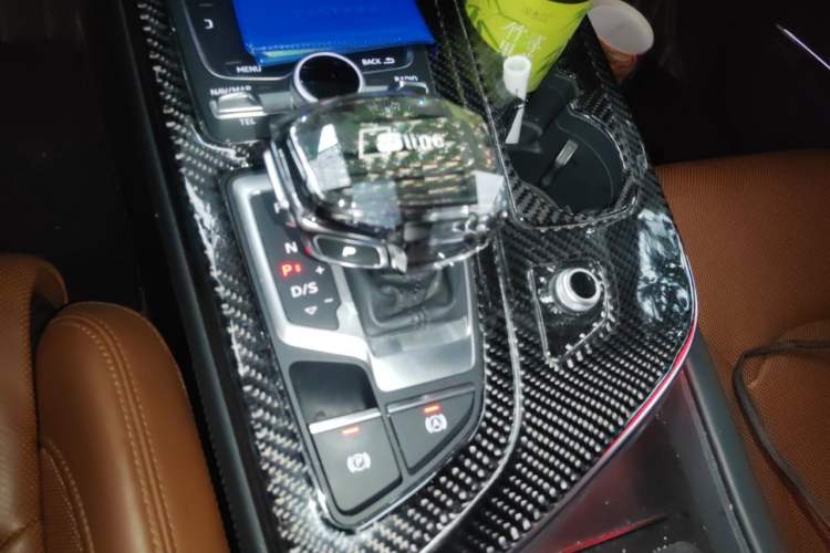 Used Audi Q7 2019 55 TFSI Prestige Edition Gear Lever