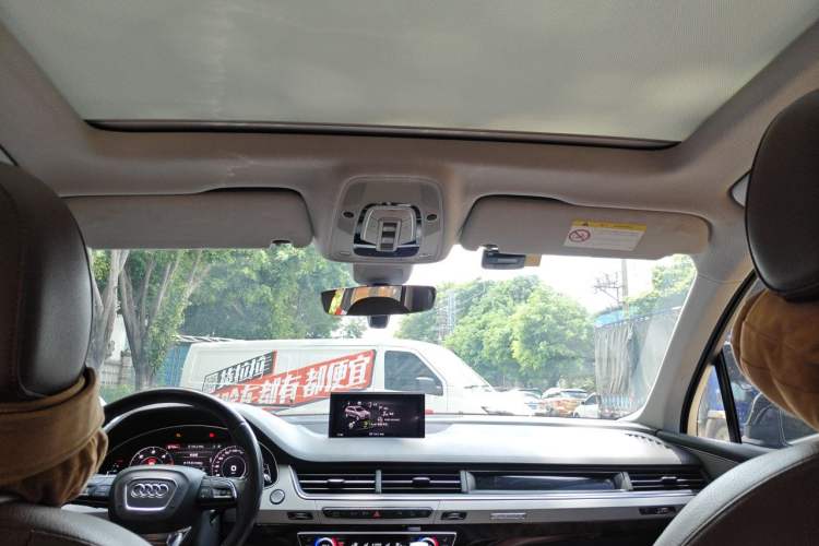 Used Audi Q7 2019 55 TFSI S line Sport Edition Headliner