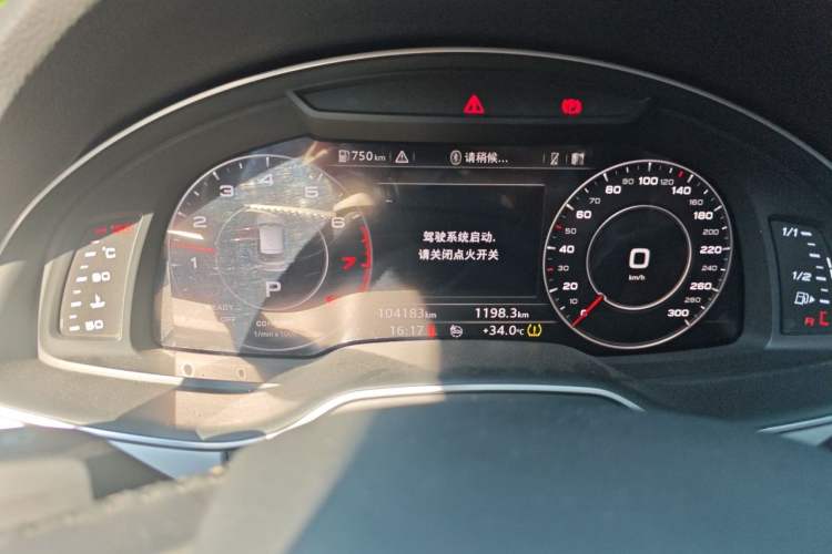 Used Audi Q7 2019 55 TFSI Technology Edition Instrument Cluster