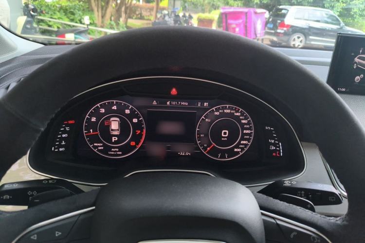 Used Audi Q7 2019 45 TFSI S line Sport Edition Instrument Cluster