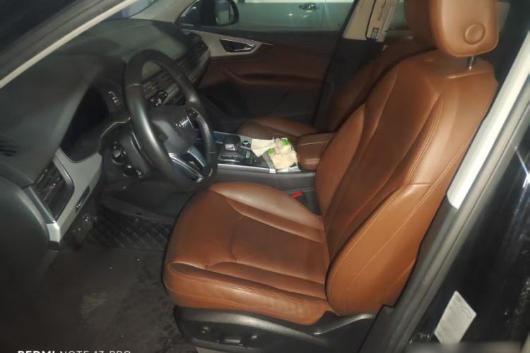 Used Audi Q7 2019 45 TFSI Comfort Model Interior 3