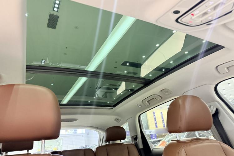 Used Audi Q7 2019 55 TFSI Technology Edition Interior 8