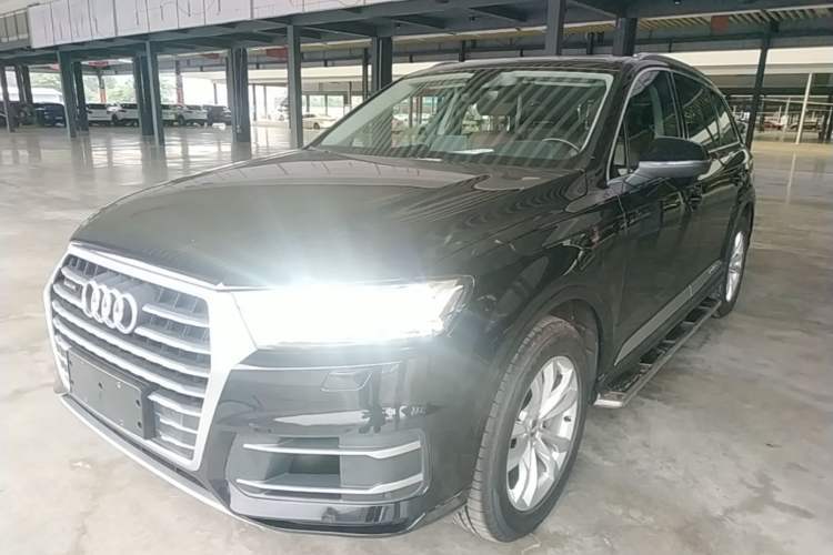 Used Audi Q7 2019 55 TFSI Technology Edition Guazi used car, China used car export, Used car for sale, Used cars, Cheapest cars for sale