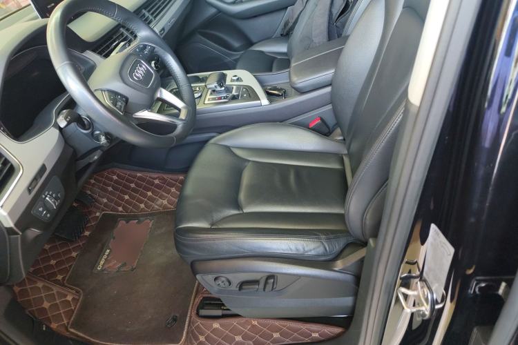 Used Audi Q7 2019 45 TFSI Comfort Model Left Front Seat