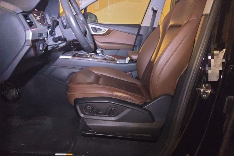 Used Audi Q7 2019 55 TFSI S line Sport Edition Left Front Seat