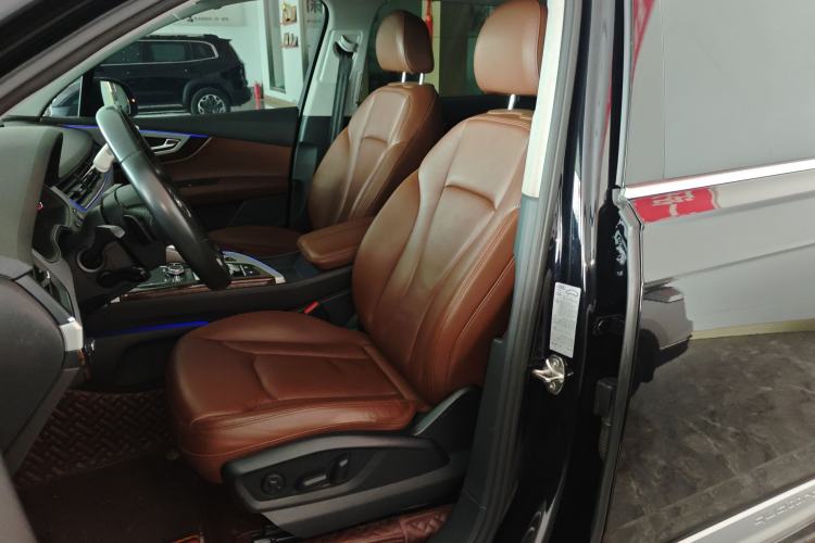 Used Audi Q7 2019 55 TFSI S line Sport Edition Left Front Seat