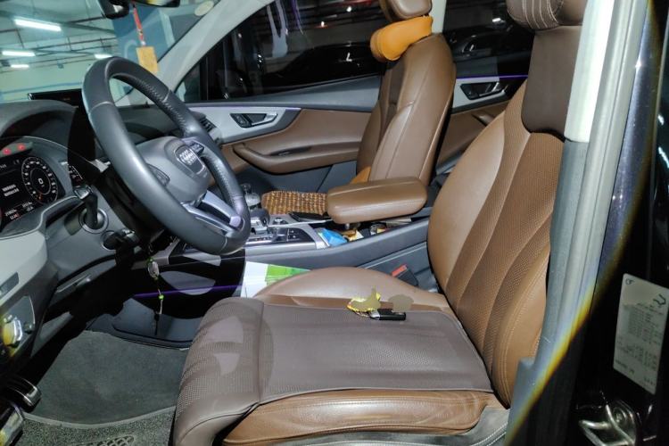 Used Audi Q7 2019 45 TFSI Comfort Model Left Front Seat