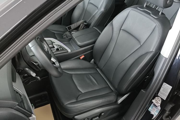 Used Audi Q7 2019 45 TFSI Comfort Model Left Front Seat