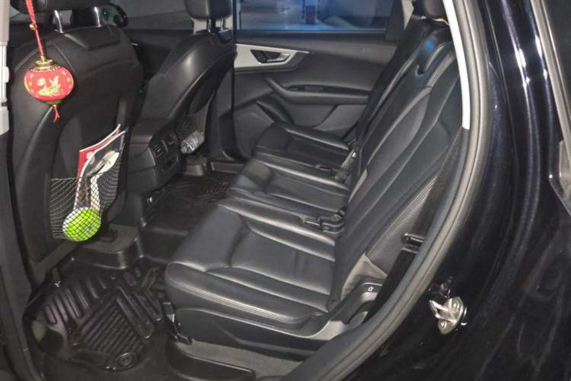 Used Audi Q7 2019 45 TFSI Comfort Model Left Rear Seat