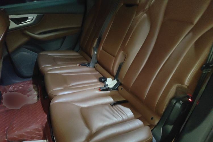 Used Audi Q7 2019 55 TFSI Technology Edition Left Rear Seat