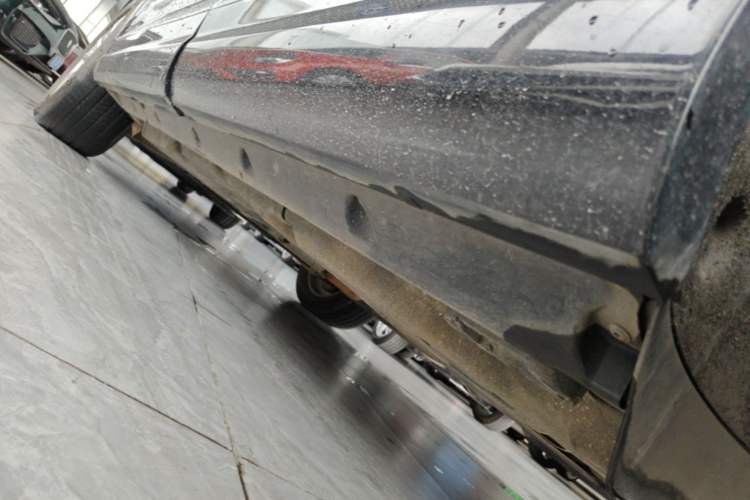 Used Audi Q7 2019 45 TFSI Comfort Model Left Side Sill