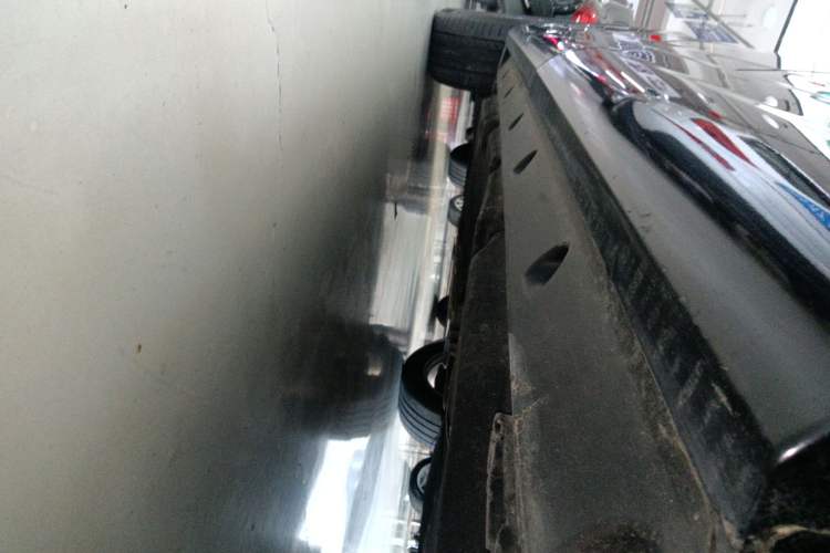 Used Audi Q7 2019 45 TFSI Comfort Model Left Side Sill