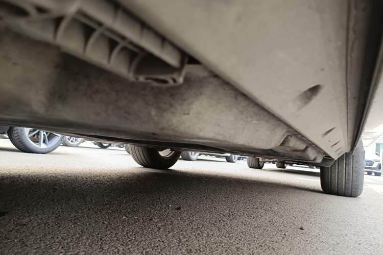 Used Audi Q7 2019 45 TFSI Comfort Model Left Side Sill